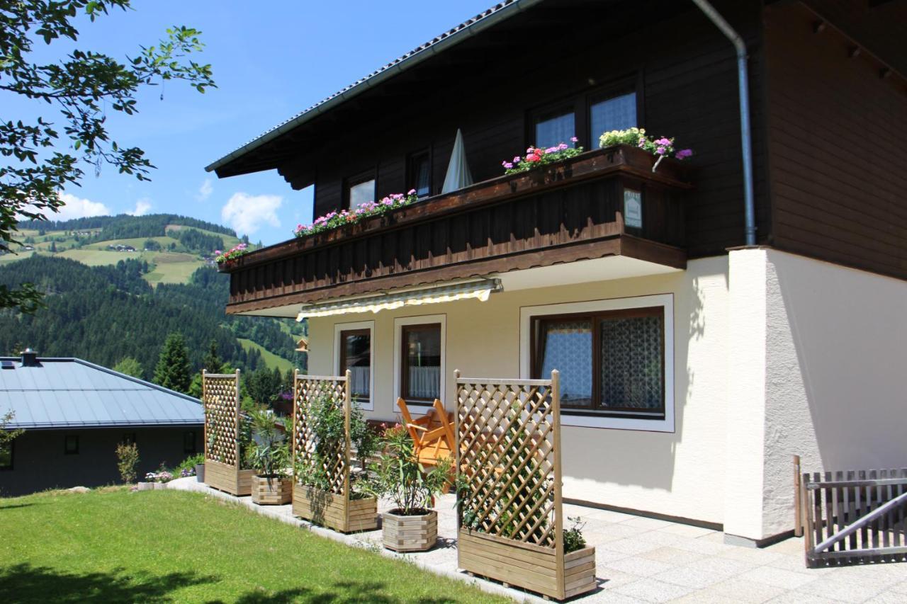 Haus Aster Hotel Wagrain Bagian luar foto